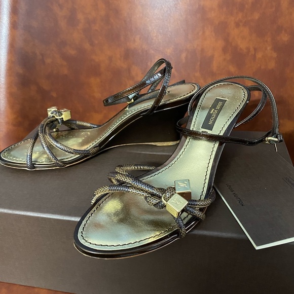 SOLD!!! Louis Vuitton Brown Damier Ebene Feel Free Wedge Sandals Size 35 - Picture 14 of 14
